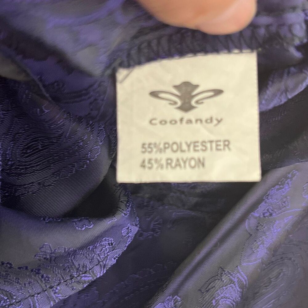 Coofandy Men's Purple Black Paisley Jacquard Button Down Shirt Size Medium - Picture 9 of 9
